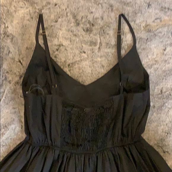 Black high low dress. Never worn. - Picture 4 of 4